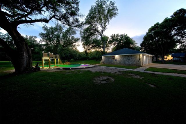 4710 Sylvia Lane, Manvel, TX 77578