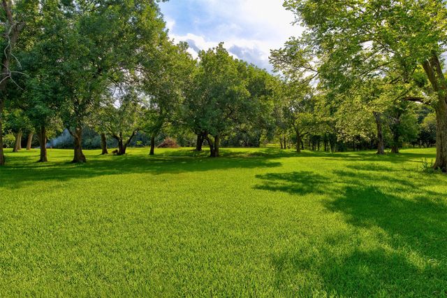 4710 Sylvia Lane, Manvel, TX 77578