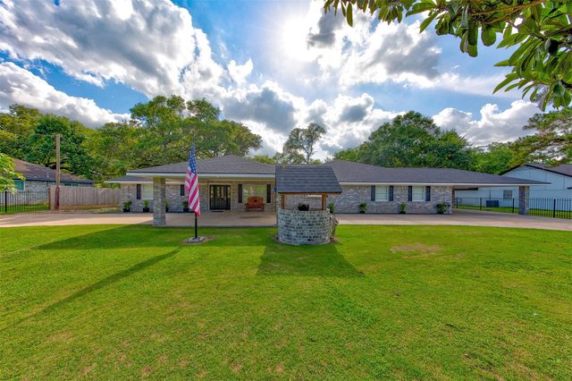 4710 Sylvia Lane, Manvel, TX 77578
