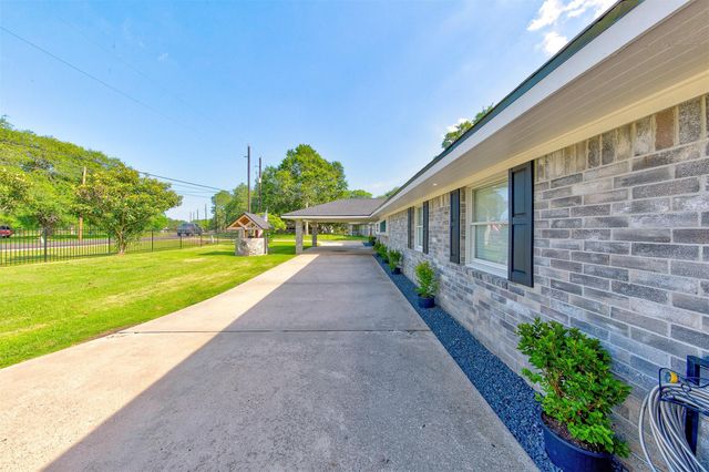 4710 Sylvia Lane, Manvel, TX 77578