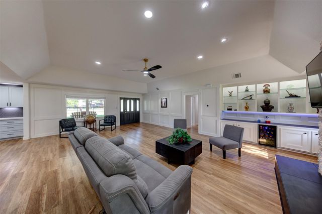 4710 Sylvia Lane, Manvel, TX 77578