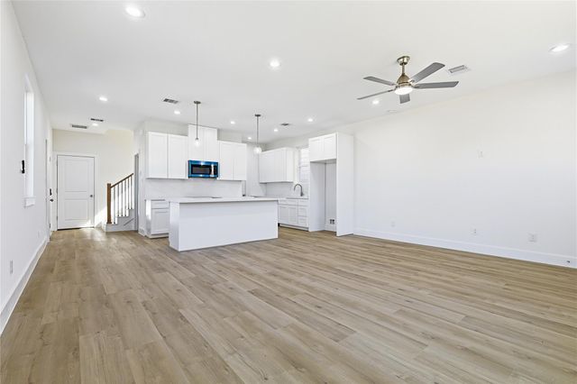 5919 Eastland Street, Houston, TX 77028