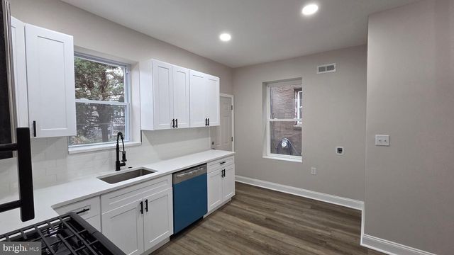 5706 VANDIKE ST, Philadelphia, PA 19135