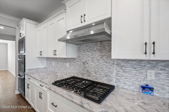 13720 Landry Lane, Olive Branch, MS 38654