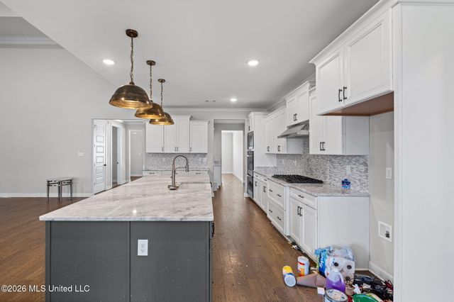 13720 Landry Lane, Olive Branch, MS 38654