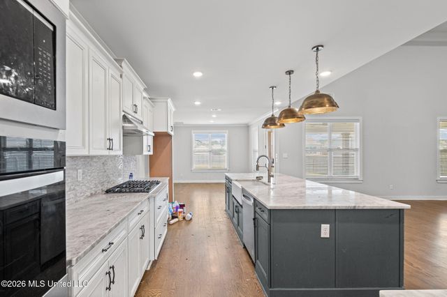 13720 Landry Lane, Olive Branch, MS 38654