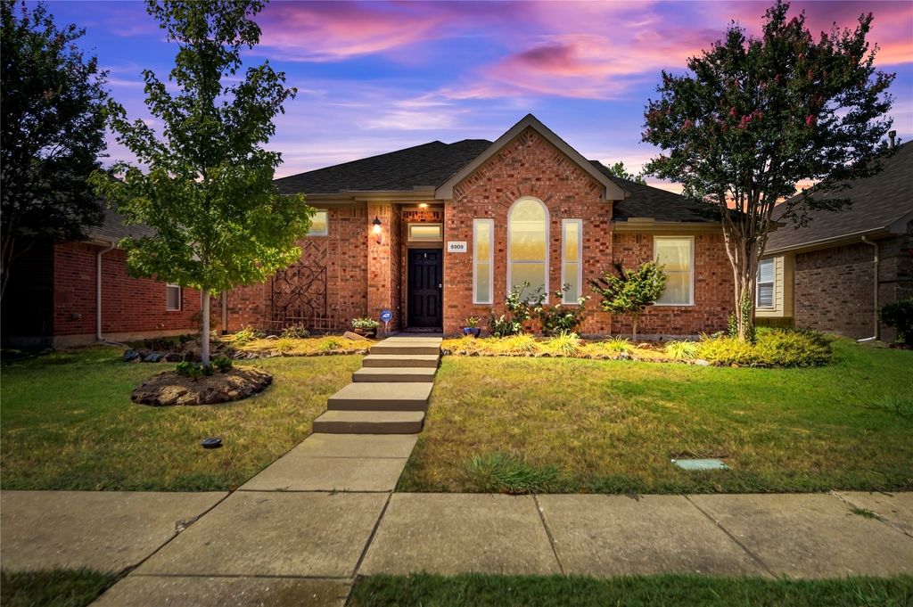 5909 Dark Forest Drive, Mckinney, TX 75070