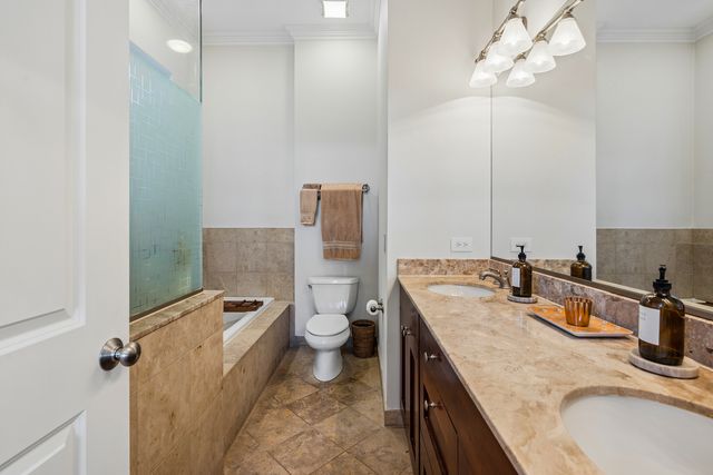 3241 N CLIFTON Avenue 3, Chicago, IL 60657