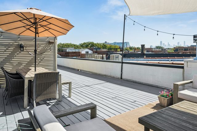 3241 N CLIFTON Avenue 3, Chicago, IL 60657