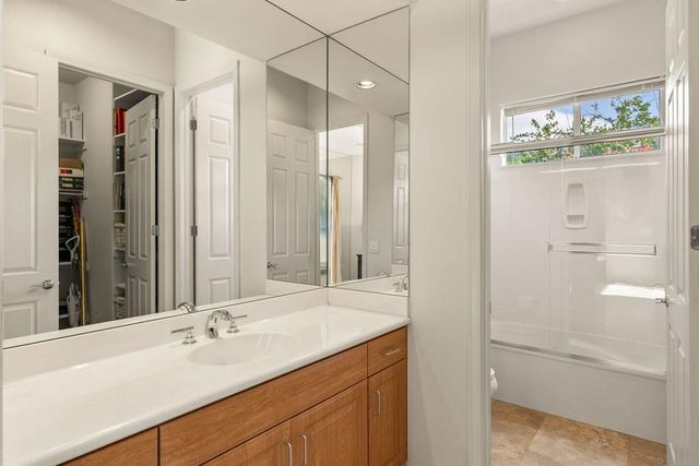 18 Calais Circle, Rancho Mirage, CA 92270