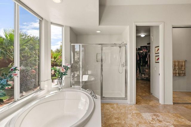 18 Calais Circle, Rancho Mirage, CA 92270