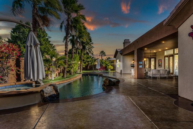 18 Calais Circle, Rancho Mirage, CA 92270