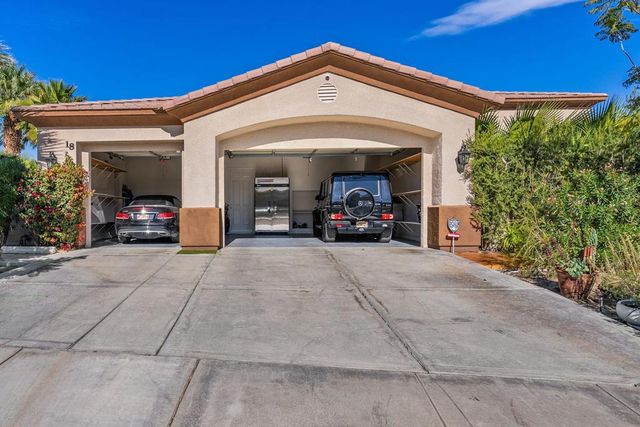 18 Calais Circle, Rancho Mirage, CA 92270