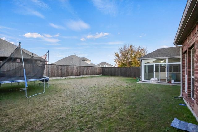1224 Warbler Drive, Forney, TX 75126