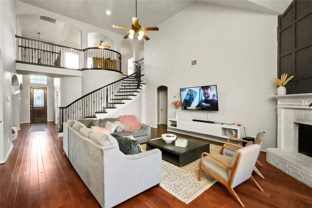1224 Warbler Drive, Forney, TX 75126
