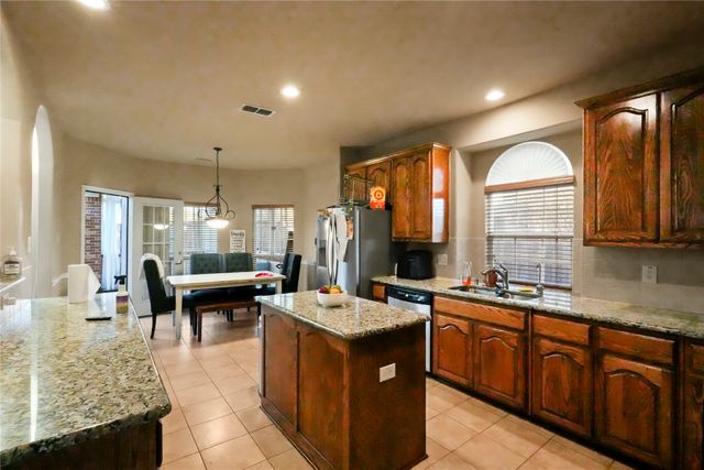 1224 Warbler Drive, Forney, TX 75126