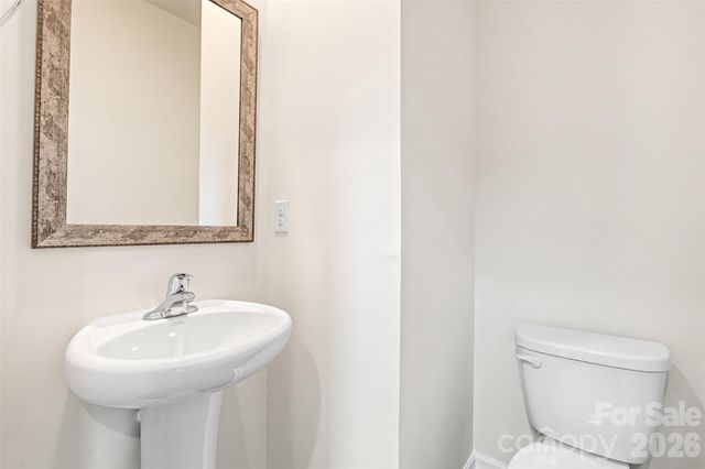 835 Adelston Lane, Asheville, NC 28804