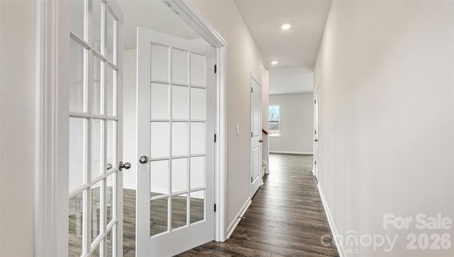 835 Adelston Lane, Asheville, NC 28804