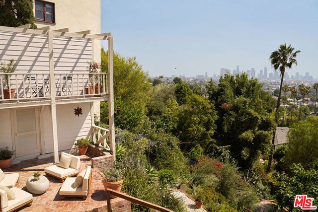 3506 Carnation Avenue, Los Angeles, CA 90026
