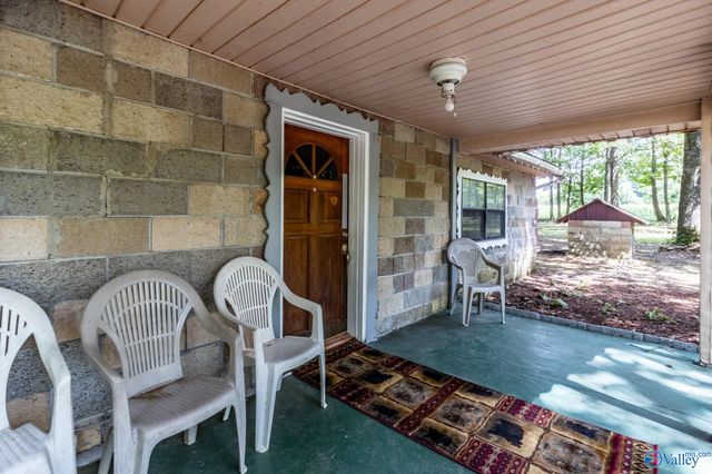5001 N County Road 491, Stevenson, AL 35772