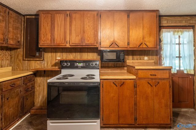 5001 N County Road 491, Stevenson, AL 35772