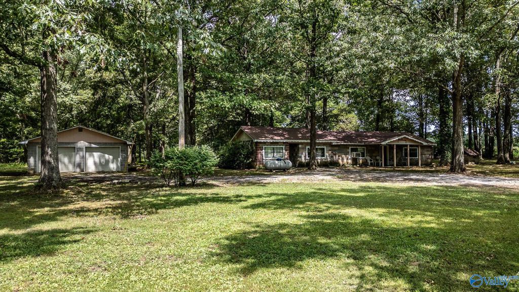 5001 N County Road 491, Stevenson, AL 35772