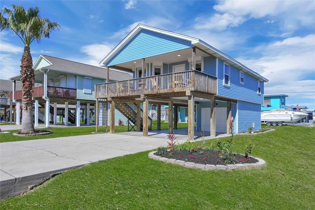 4023 Grayson Dr, Galveston, TX 77554