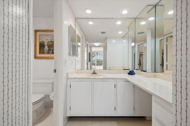 806 Cypress Boulevard 408, Pompano Beach, FL 33069