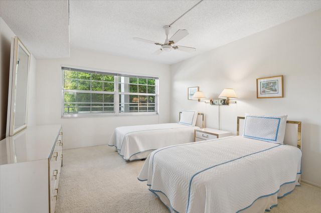 806 Cypress Boulevard 408, Pompano Beach, FL 33069