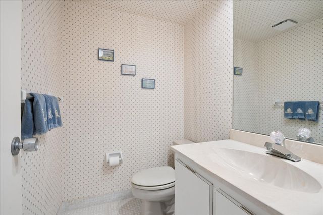 806 Cypress Boulevard 408, Pompano Beach, FL 33069