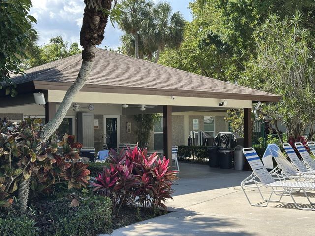 806 Cypress Boulevard 408, Pompano Beach, FL 33069