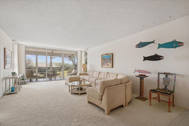 806 Cypress Boulevard 408, Pompano Beach, FL 33069