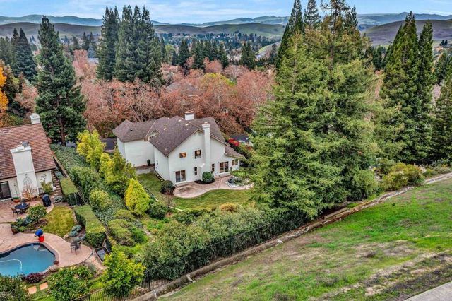 4053 Sugar Maple Dr, Danville, CA 94506