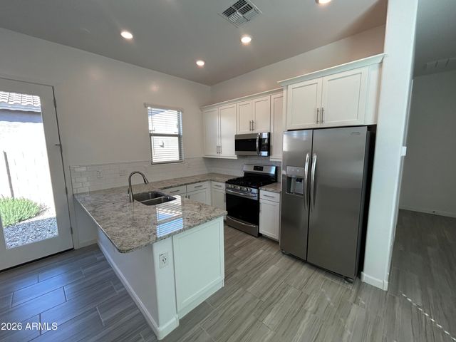 16776 W VEREDA SOLANA Drive, Surprise, AZ 85387