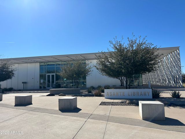 16776 W VEREDA SOLANA Drive, Surprise, AZ 85387