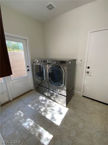 9 Kennesaw Road, Henderson, NV 89052