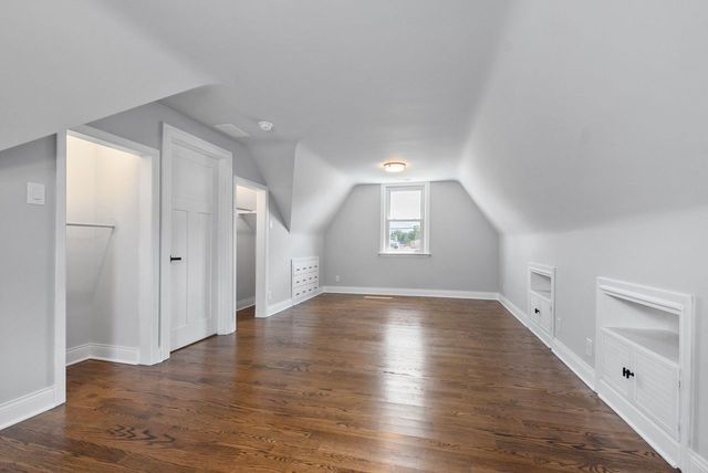 3335 Sunnyside Avenue, Brookfield, IL 60513