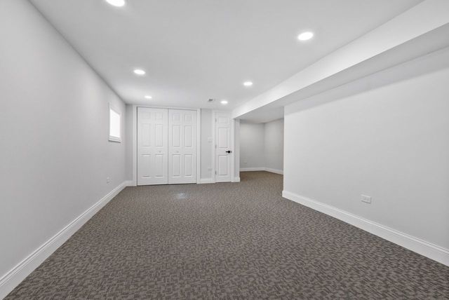 3335 Sunnyside Avenue, Brookfield, IL 60513