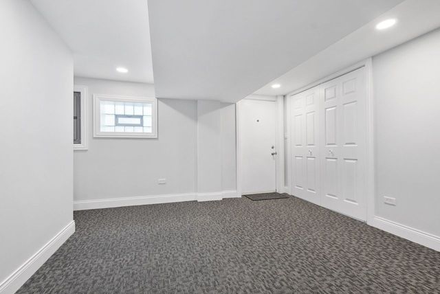 3335 Sunnyside Avenue, Brookfield, IL 60513