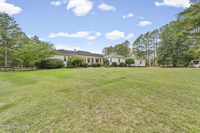 139 Broken Ridge Trail, West End, NC 27376