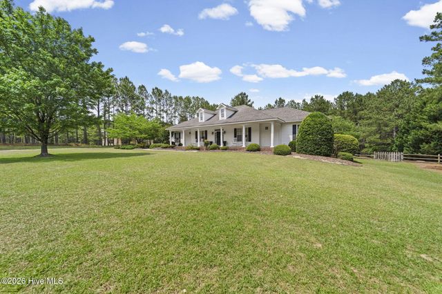 139 Broken Ridge Trail, West End, NC 27376