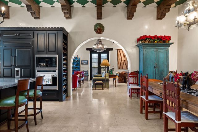 165 Tano Road, Santa Fe, NM 87506