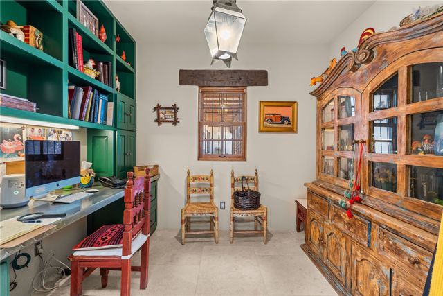 165 Tano Road, Santa Fe, NM 87506