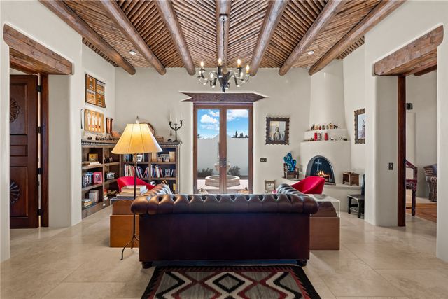 165 Tano Road, Santa Fe, NM 87506