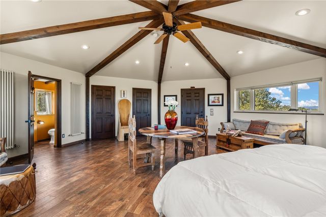 165 Tano Road, Santa Fe, NM 87506