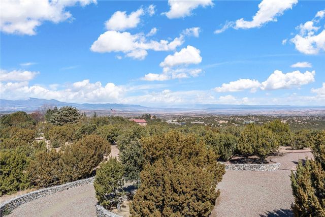 165 Tano Road, Santa Fe, NM 87506