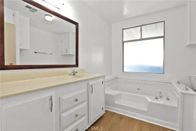 3800 Bradford 307, La Verne, CA 91750