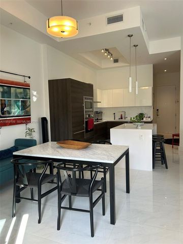 301 Altara Ave 207, Coral Gables, FL 33146