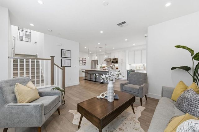 502 Starfish Lane, Foster City, CA 94404