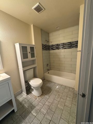 126 Cactus, San Antonio, TX 78203